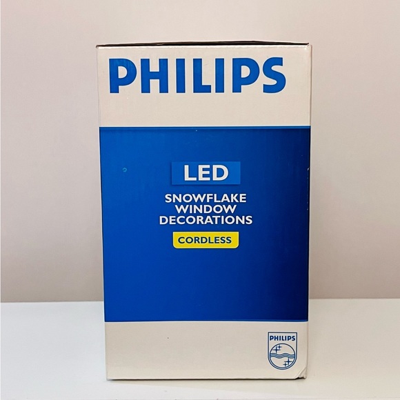 RARE Phillips LED SNOWFLAKE Cordless Window Lights - Picture 2 of 6